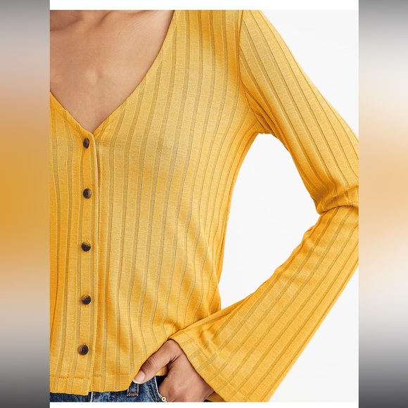 MOVING SALE | Women’s Madewell Yellow Gold Bell-Sleeve Cardigan Top, Size XL - Picture 6 of 7